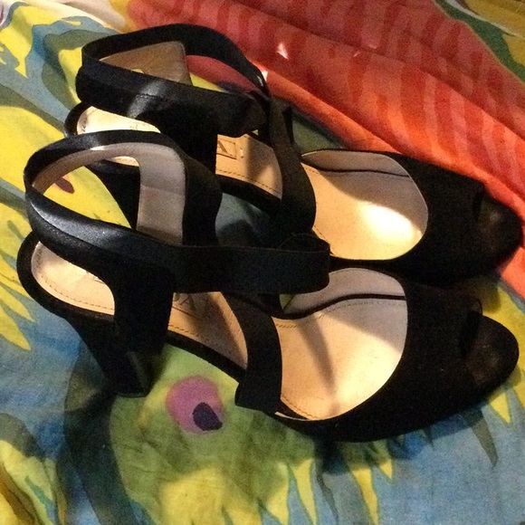 Prada sandals - Picture 2 of 6